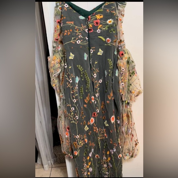 Maxi Floral Mesh Dress - Picture 2 of 4